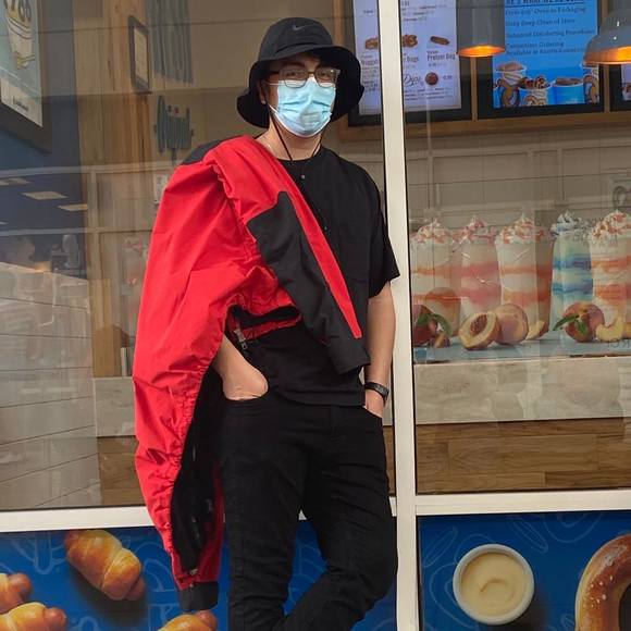 Meet your Posher, Noel - Picture 1 of 1